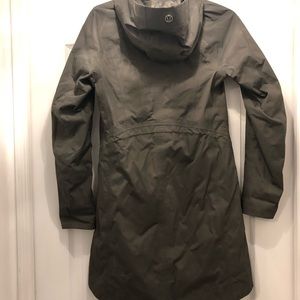 Lululemon rain jacket